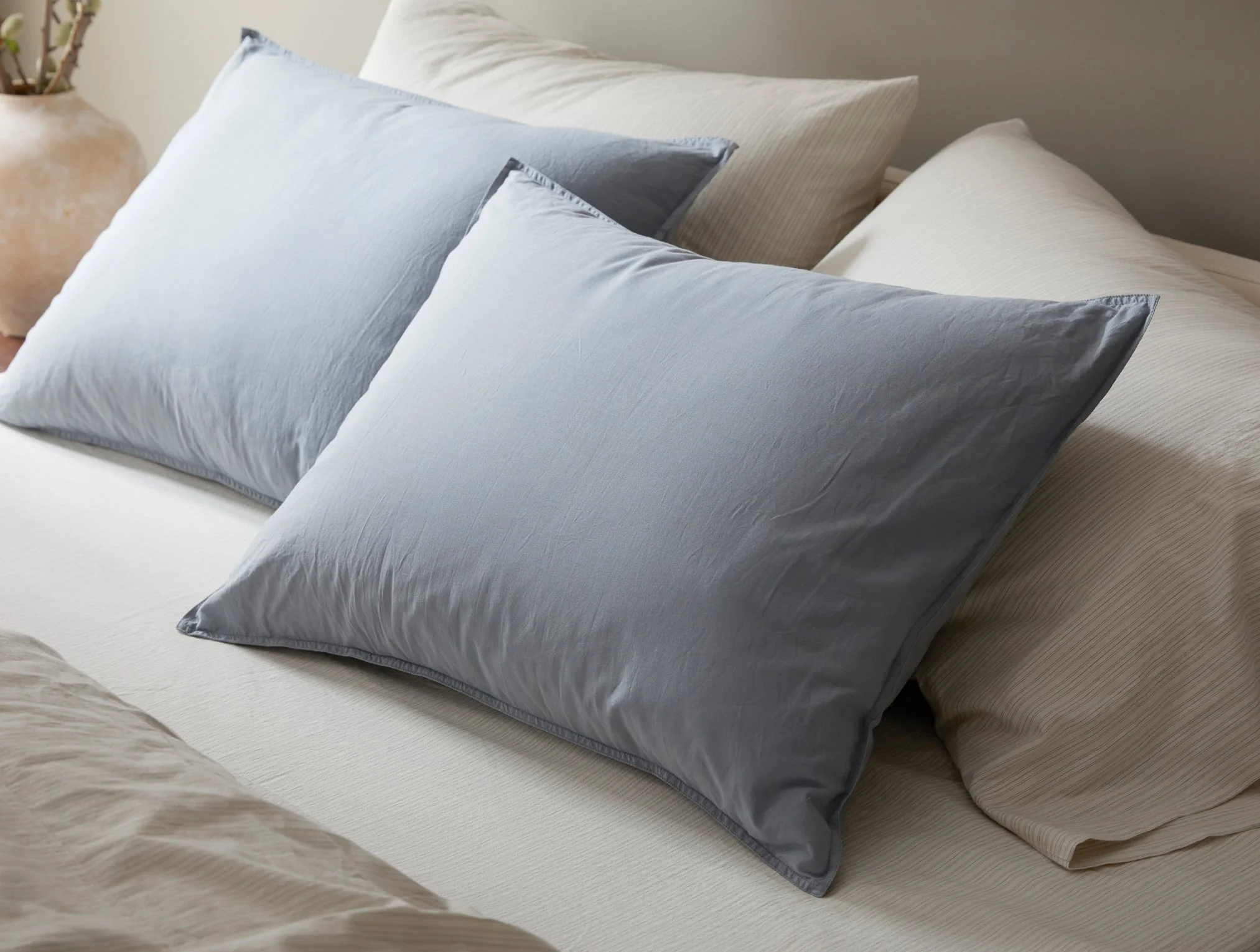 Coyuchi Organic Crinkled Percale™ Sham - Image 2