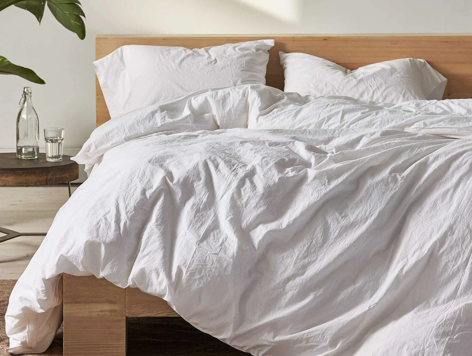 Coyuchi Organic Crinkled Percale™ Duvet Set - Image 2