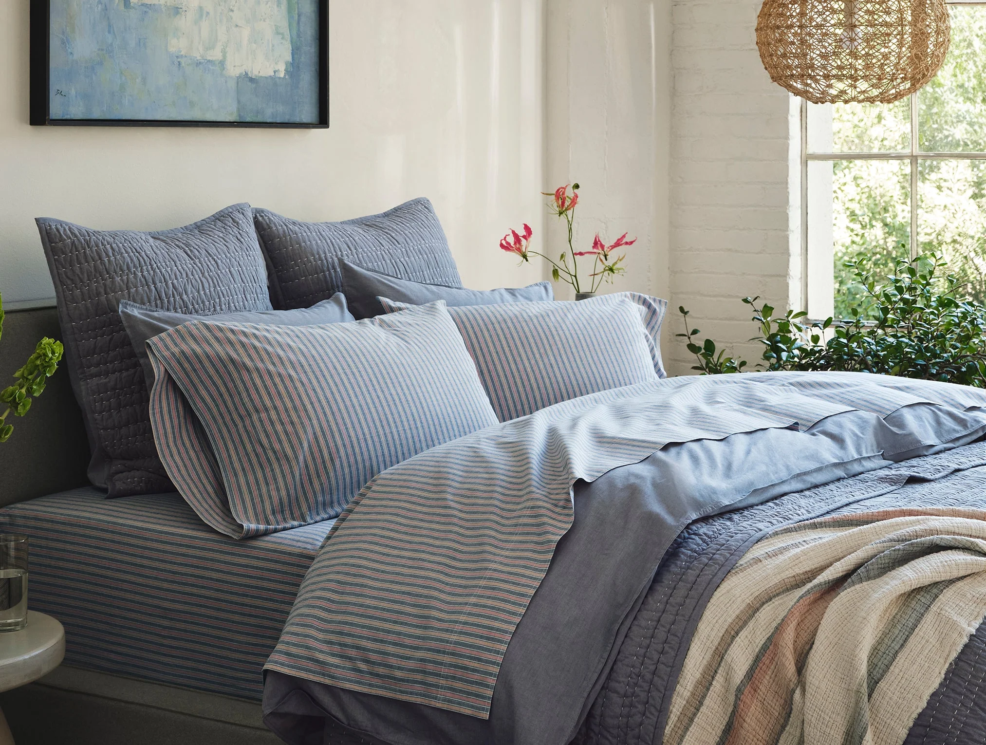 Coyuchi Organic Crinkled Percale™ Sheet Set - Image 2