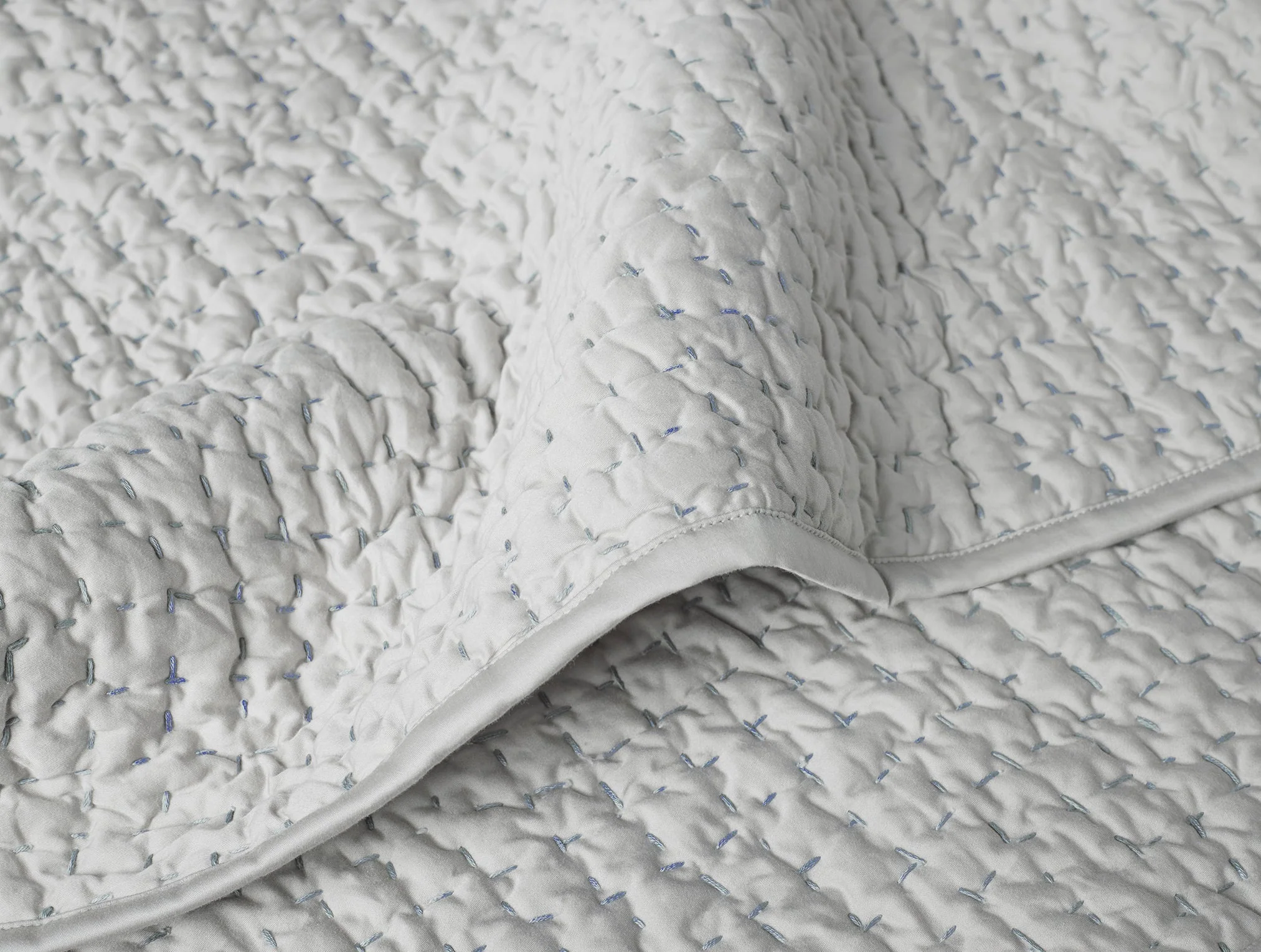 Coyuchi Pebbled Handstitched Organic Toddler Quilt - Image 2