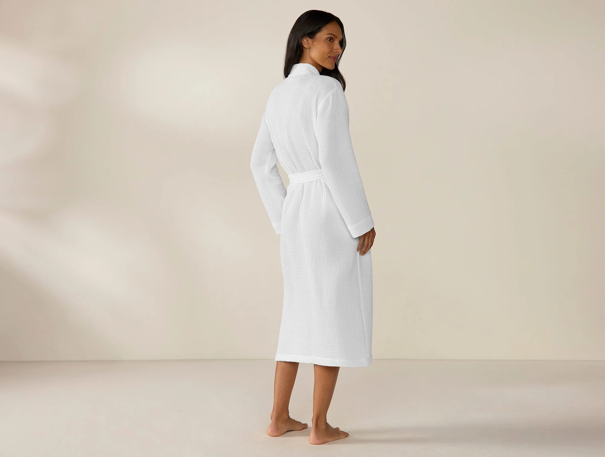 Coyuchi Unisex Organic Waffle Robe - Image 3