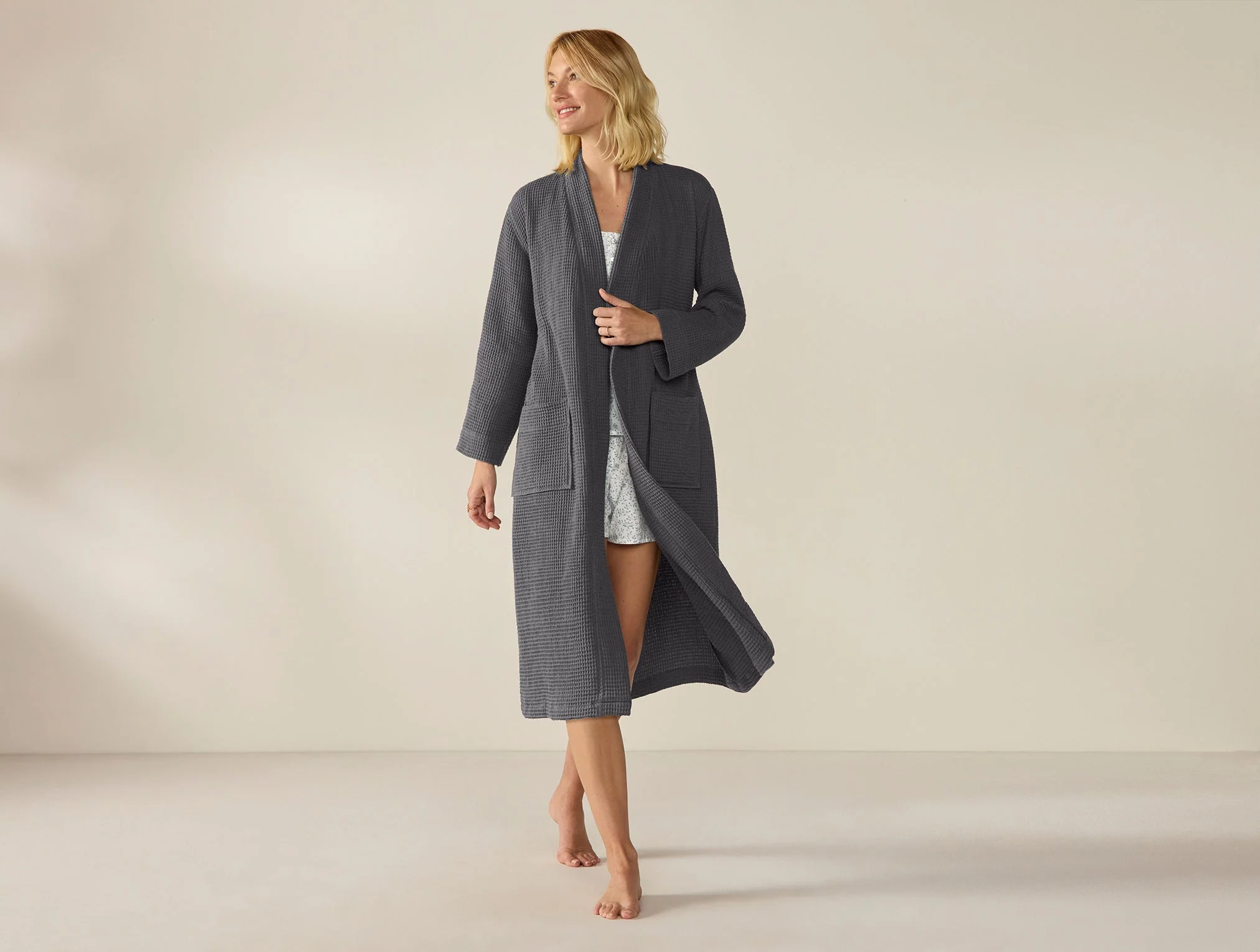 Coyuchi Unisex Organic Waffle Robe - Image 7
