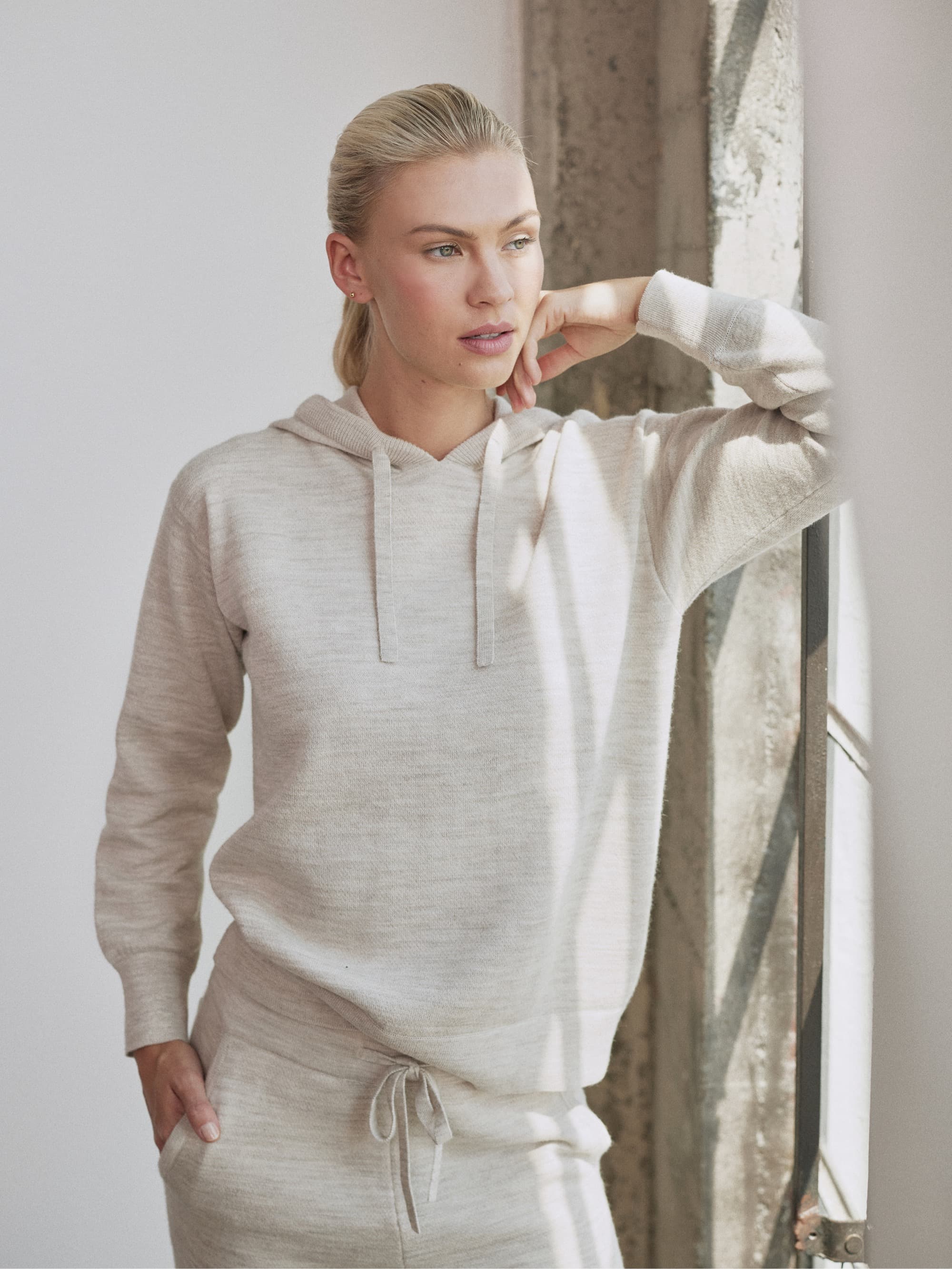 Alpaca Pima Hoodie - Image 4