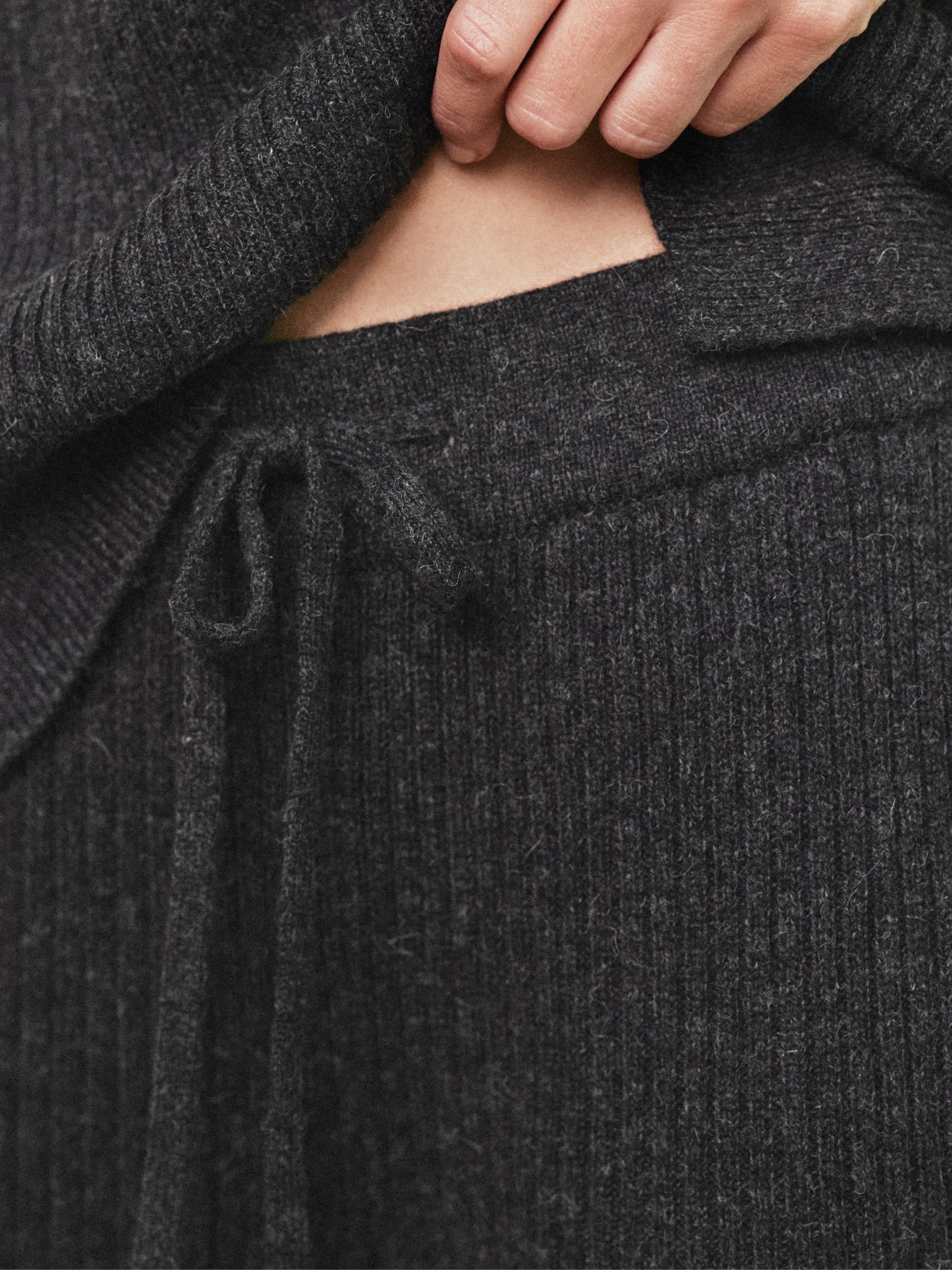 Alpaca Ribbed Wide-Leg Pant - Image 10