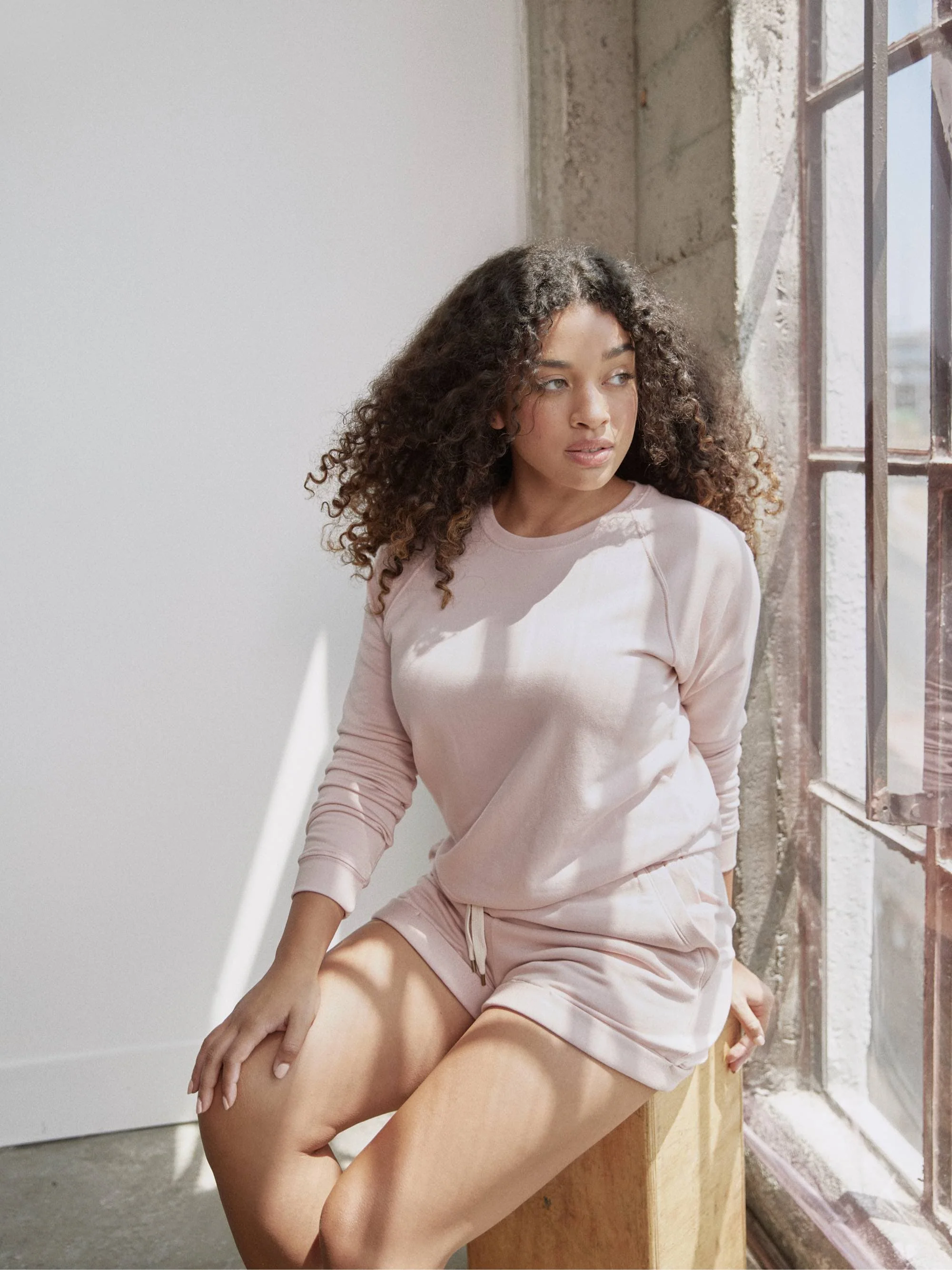 Fleece Crewneck Pullover Sweatshirt - Image 15