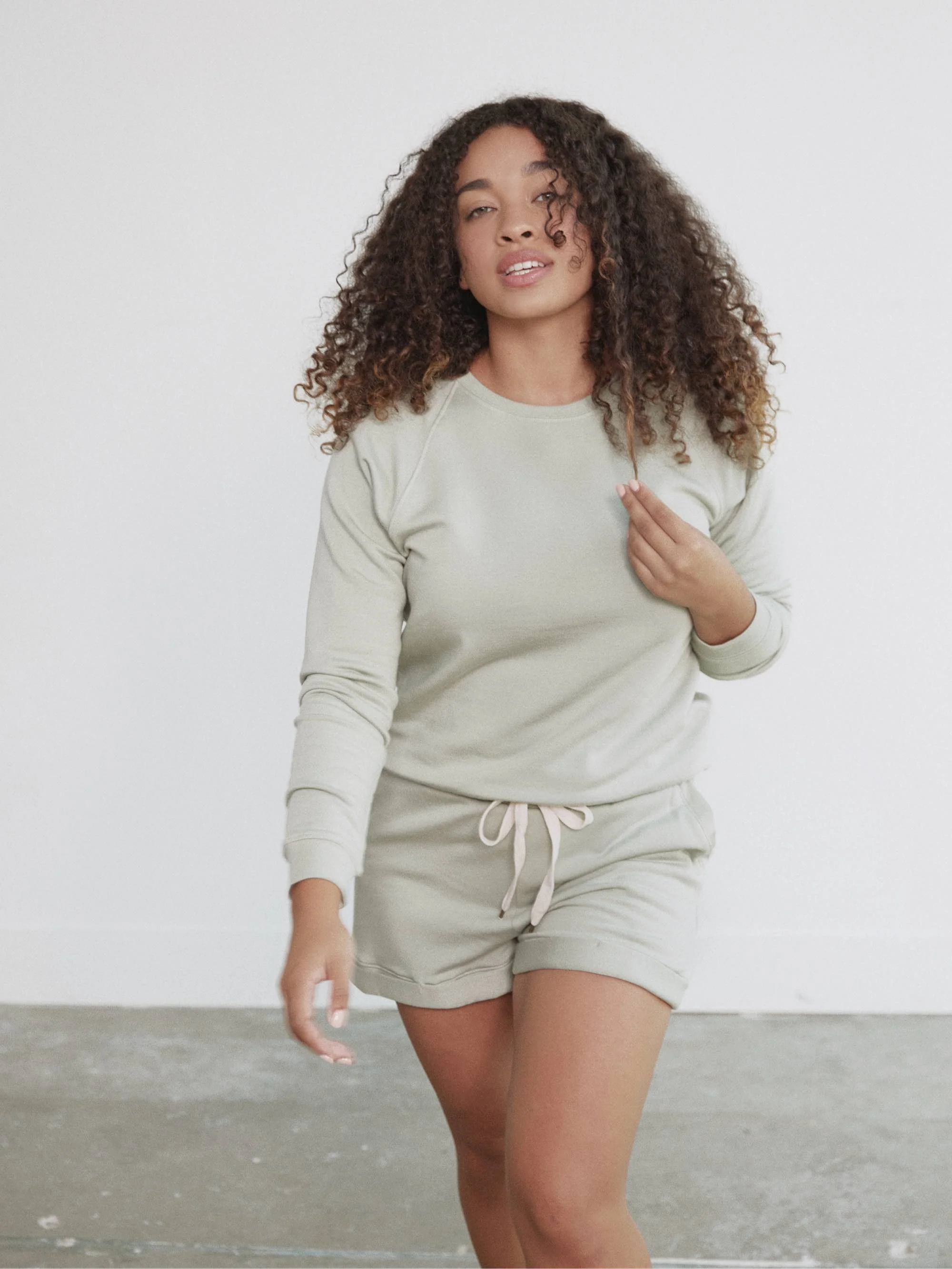 Fleece Crewneck Pullover Sweatshirt - Image 19