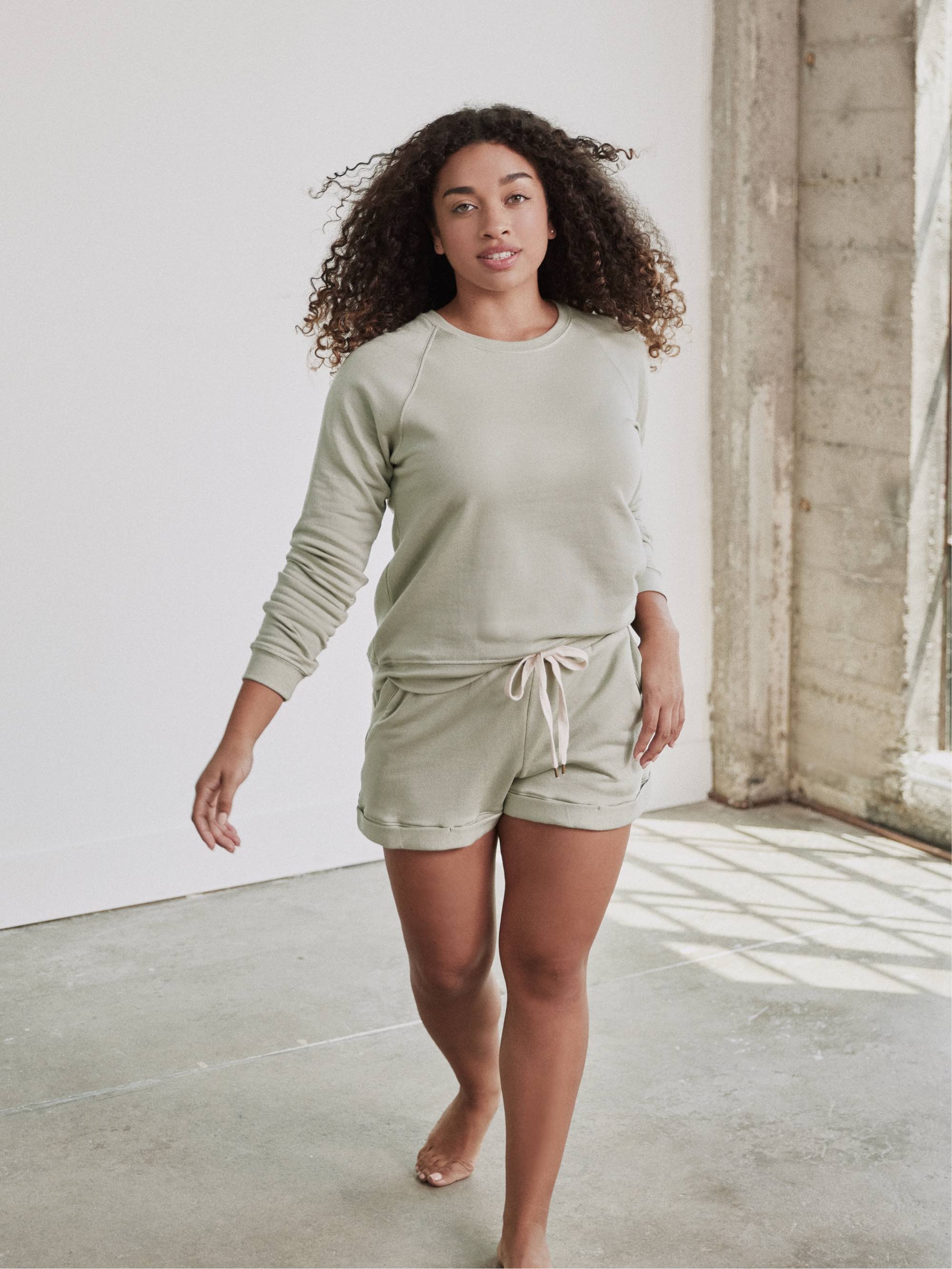 Fleece Roll Cuff Short - Image 22