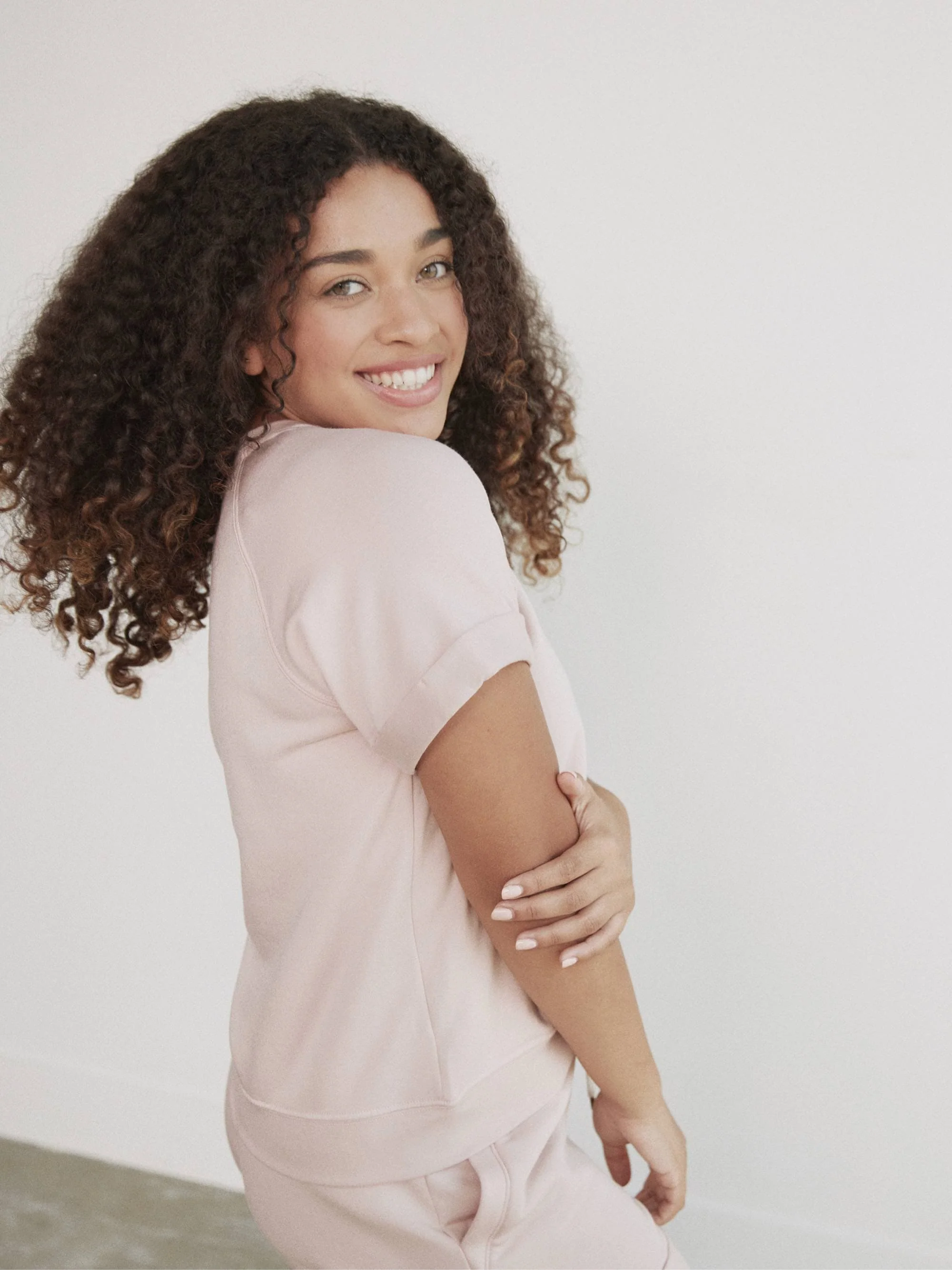 Fleece Roll Cuff Short Sleeve Sweatshirt - Image 15
