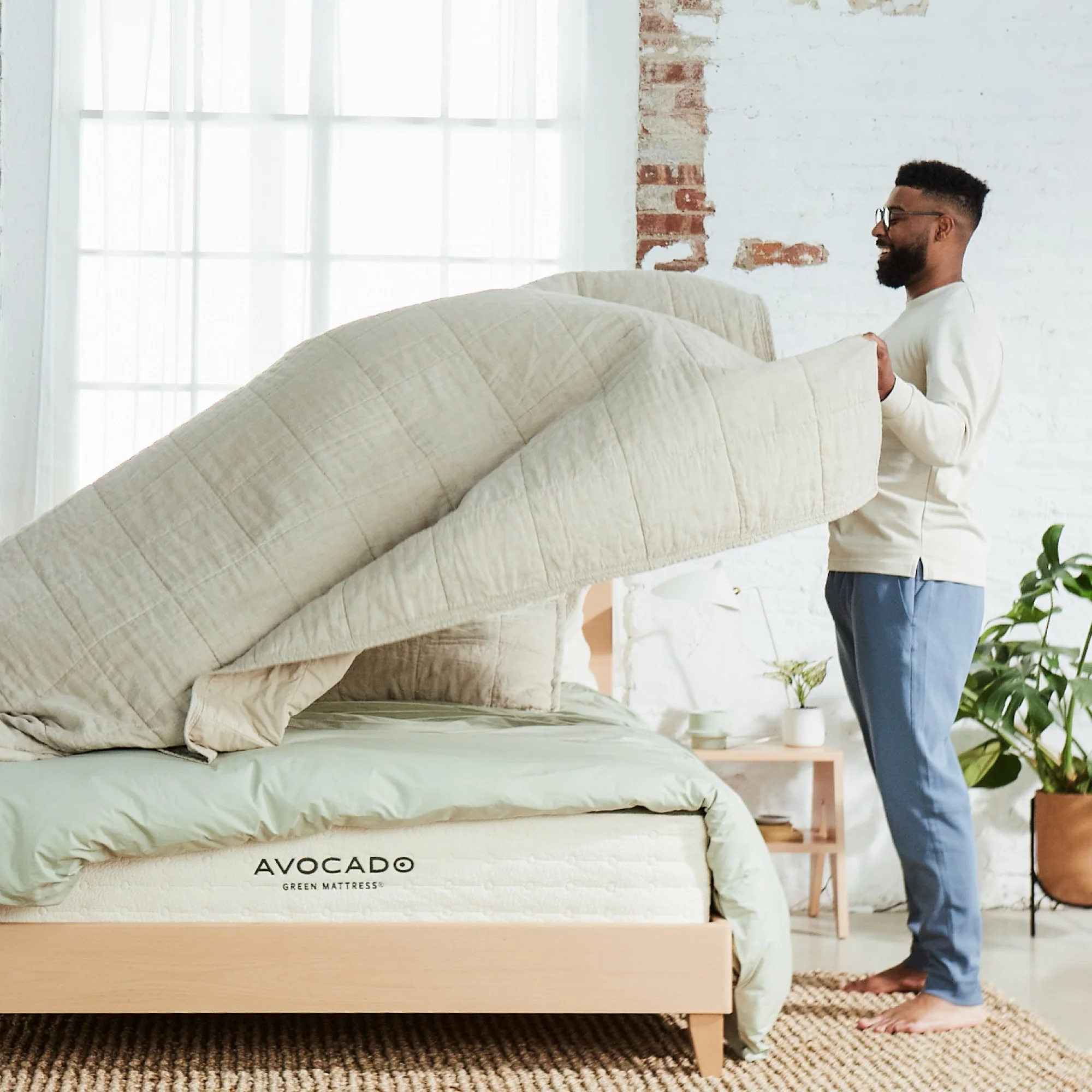 Natural Linen Quilt - Image 5