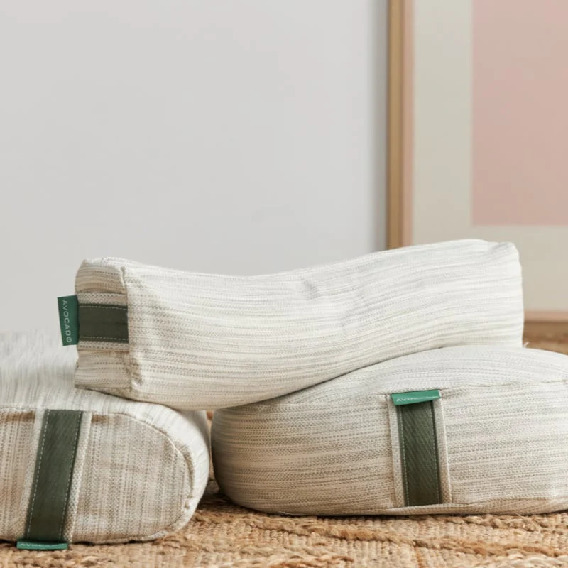 Organic Pranayama Yoga Pillow - Image 3